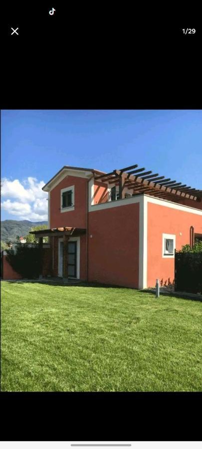 Il Casale Rosso Monolocale Cinque Terre-Toscana Caniparola di Fosdinovo Dış mekan fotoğraf